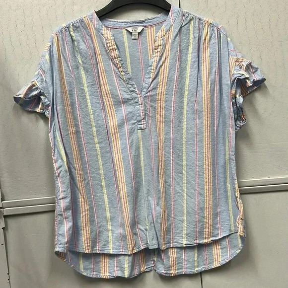 Crown & Ivy Women’s Linen Blouse Size Large Stripes, Ruffled Sleeves - Picture 2 of 5